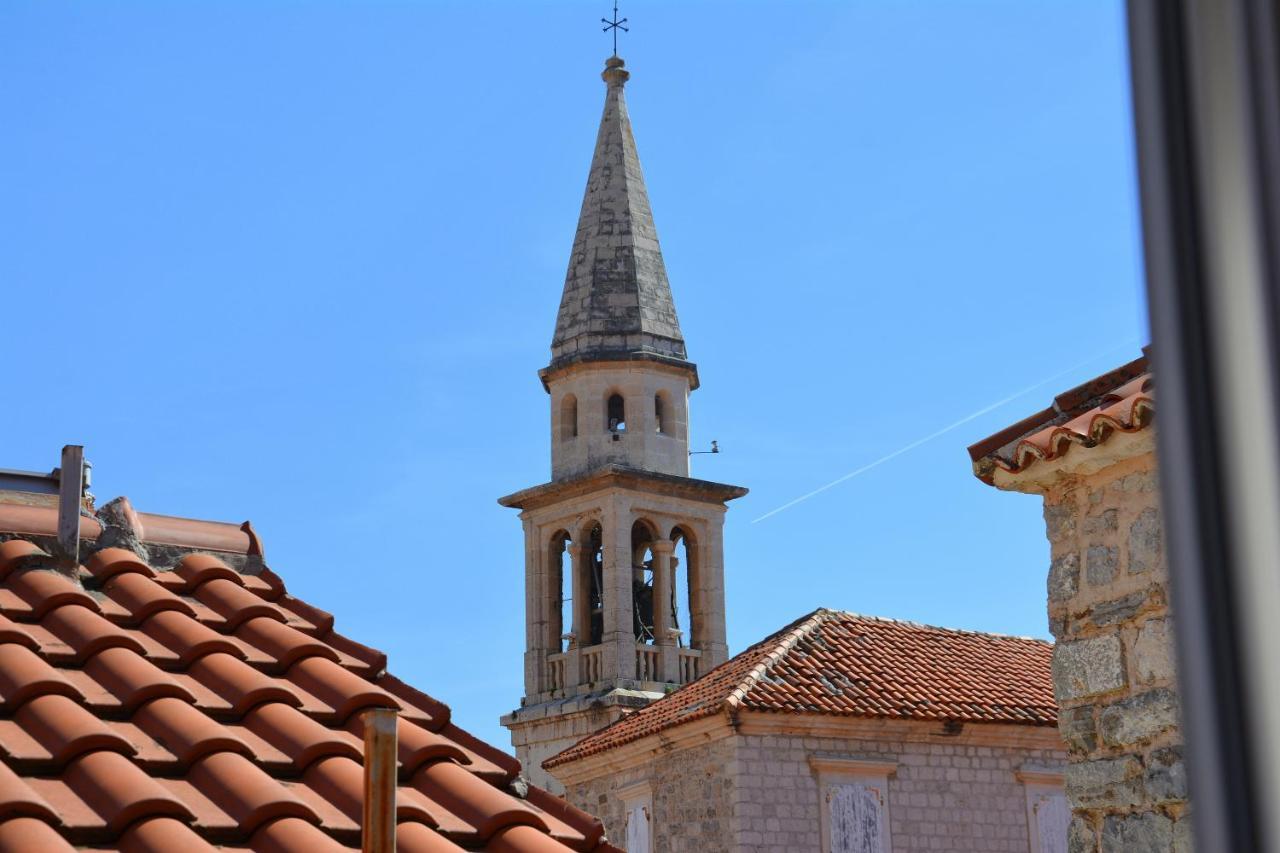 Montenegro Backpackers Home Будва Екстериор снимка